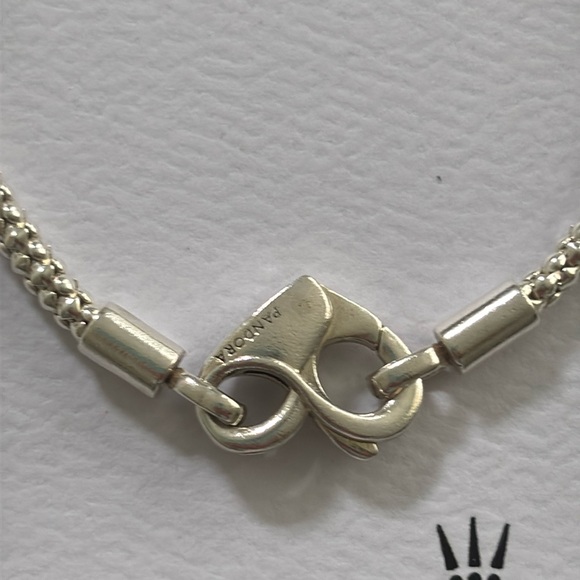 Pandora charm bracelet - Picture 4 of 5